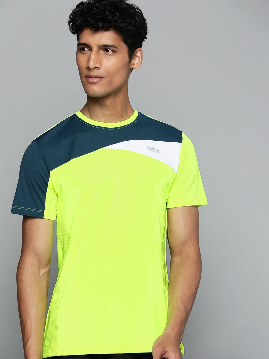 

HRX By Hrithik Roshan Running Men Neon Lime Rapid-Dry Colourblocked Tshirt, Fluorescent green