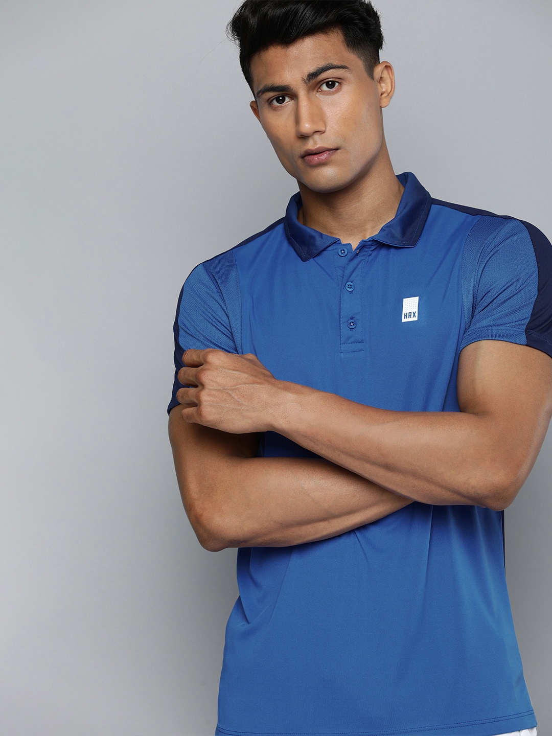 

HRX By Hrithik Roshan Men Strong Blue Colourblocked Racket Sports Rapid-Dry T-shirt