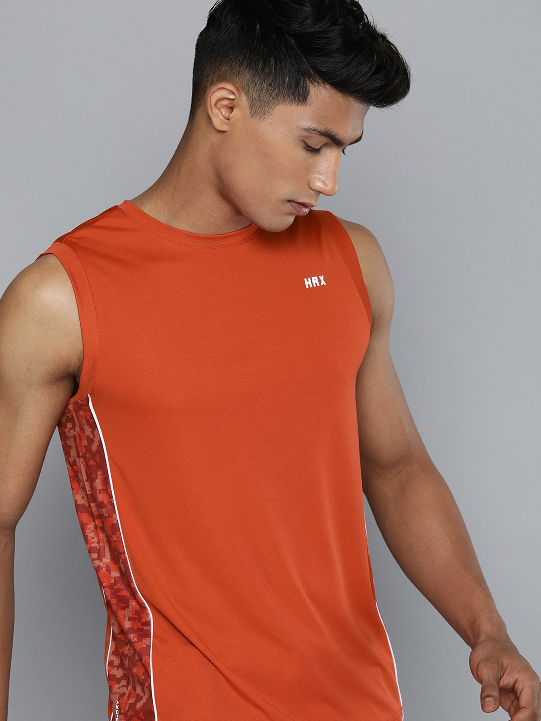 

HRX By Hrithik Roshan Training Men Orange Rapid-Dry AOP Training Tshirts