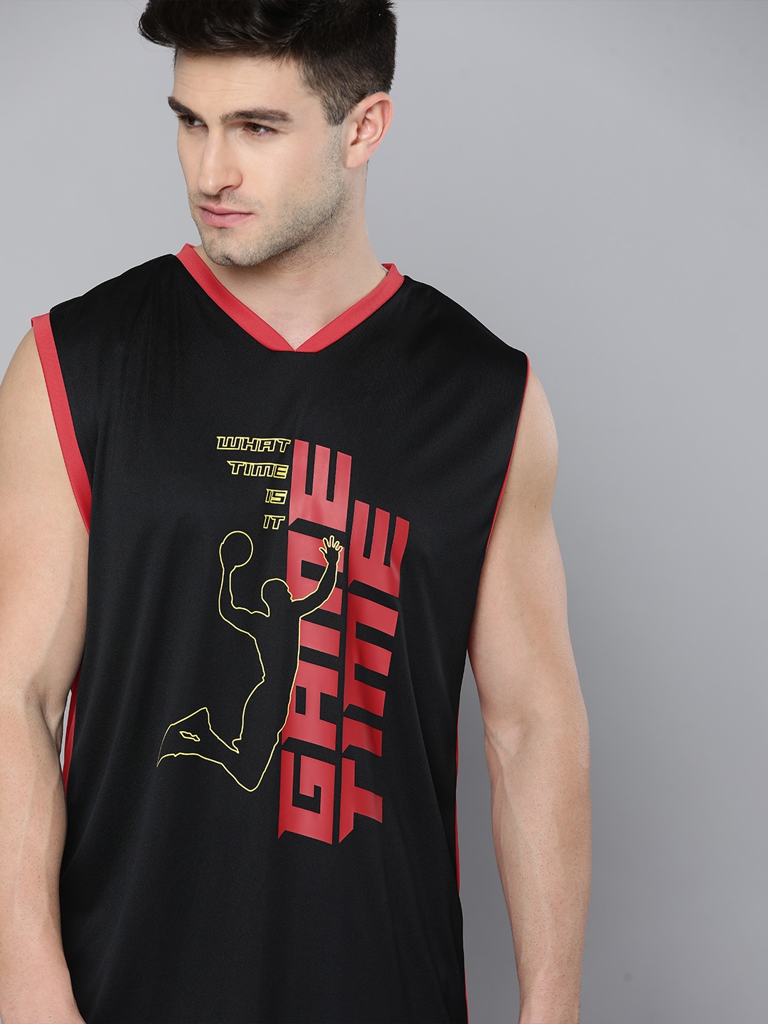 

HRX By Hrithik Roshan Men Jet Black Rapid-Dry Graphic Basketball T-shirt