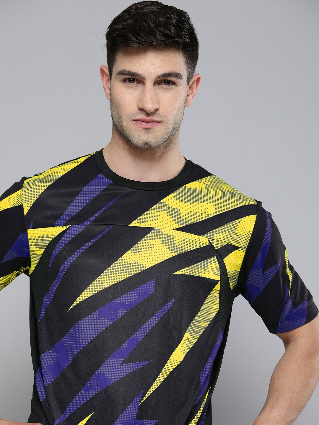 

HRX by Hrithik Roshan Men Black & Purple Printed Rapid Dry Basketball T-shirt