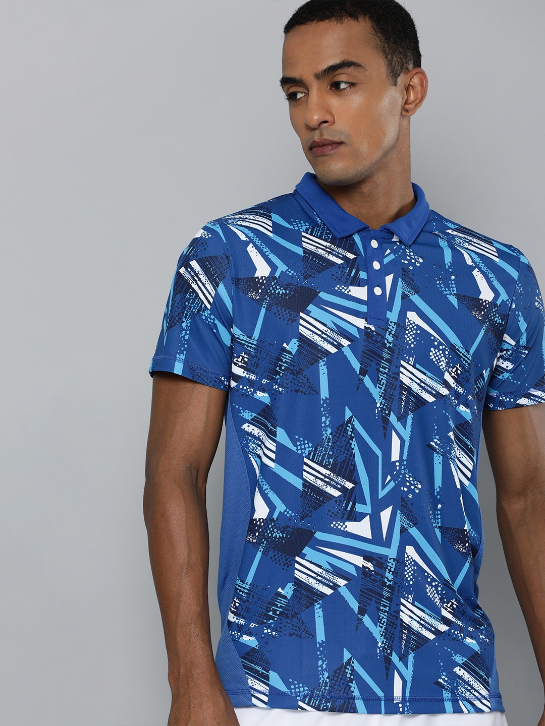 

HRX By Hrithik Roshan Racket Sports Men Blue & White Printed Rapid-Dry AOP Tshirts