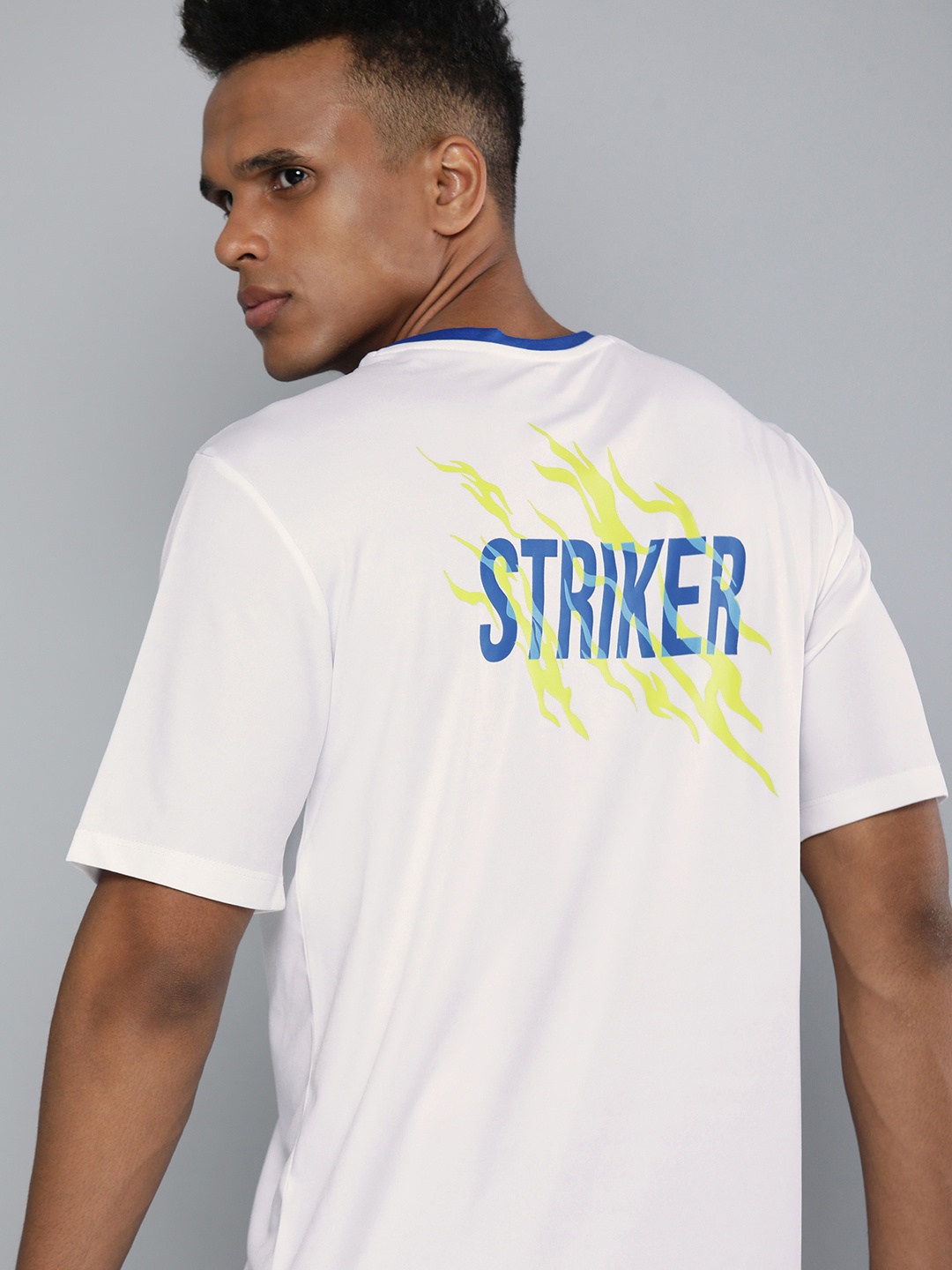 

HRX By Hrithik Roshan Men White Rapid-Dry Printed Football Tshirts