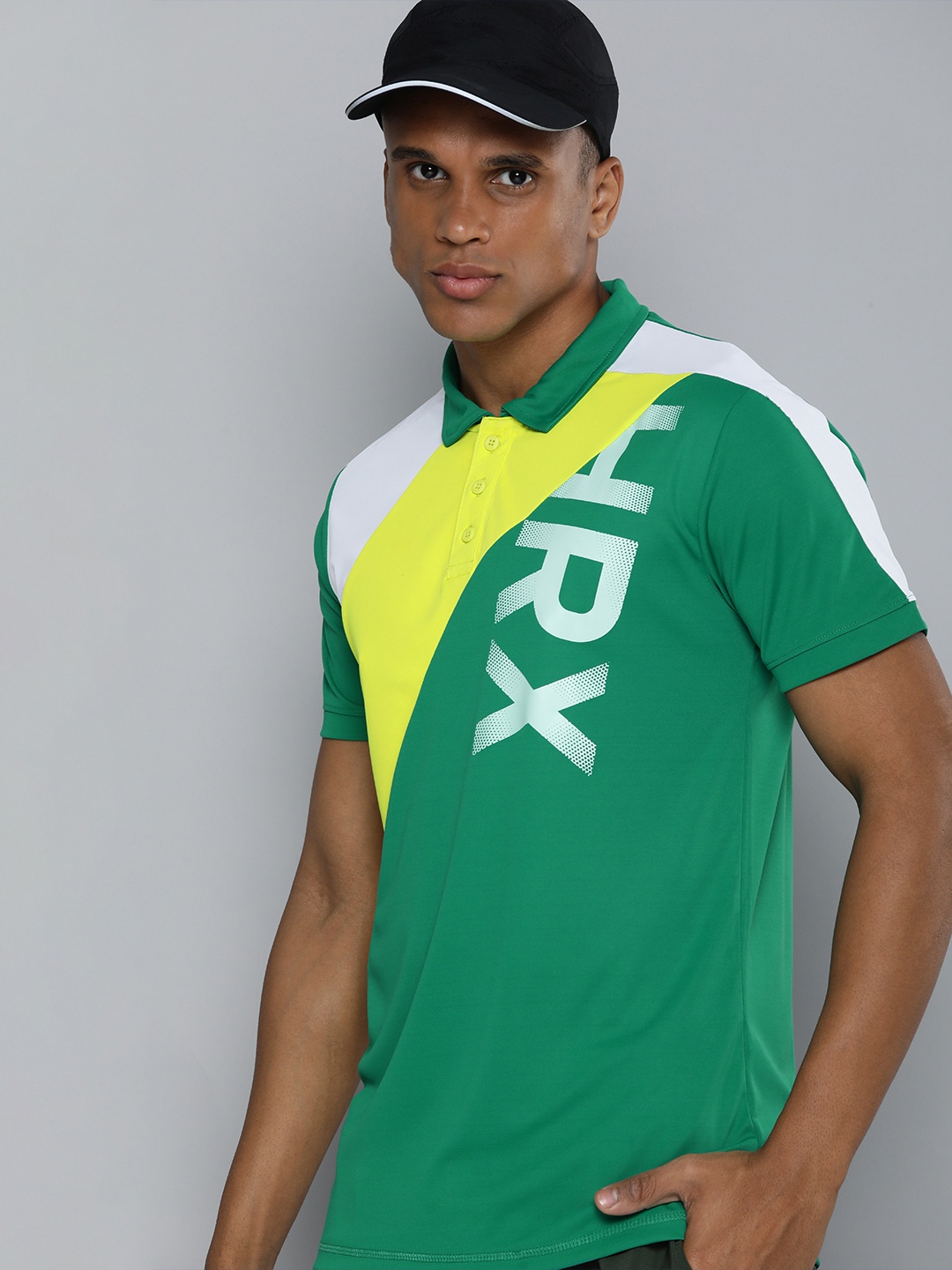 

HRX By Hrithik Roshan Racket sports Men Green & Yellow Rapid-Dry Brand Carrier Tshirts