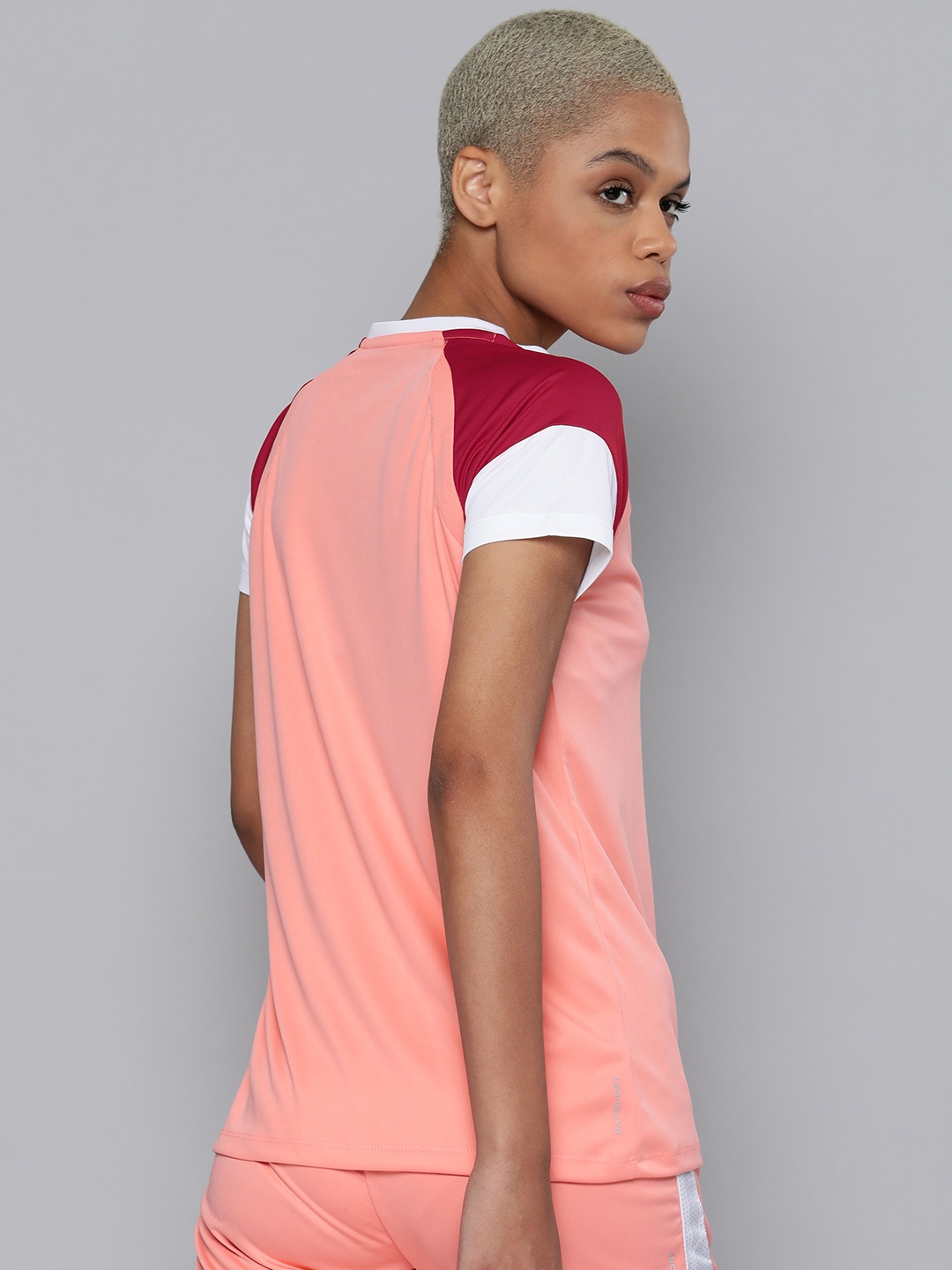

HRX By Hrithik Roshan Football Women Salmon Rose Rapid-Dry Brand Carrier T-shirt