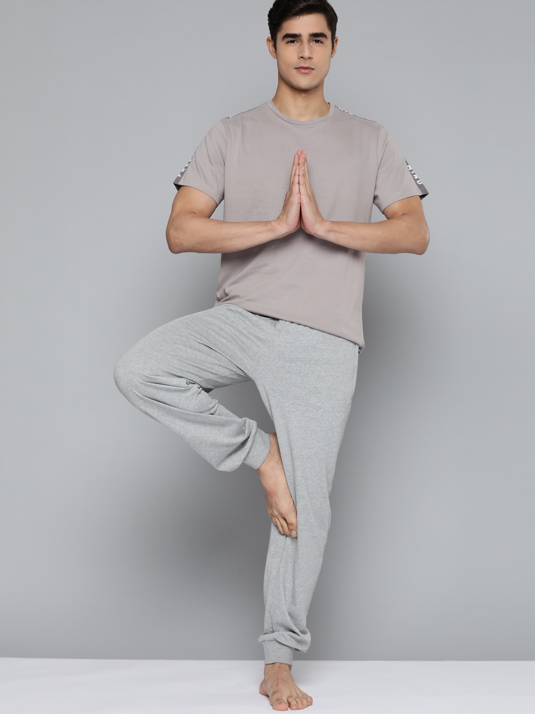 

HRX by Hrithik Roshan Men Grey Solid Pure Cotton Yoga Sustainable T-shirt