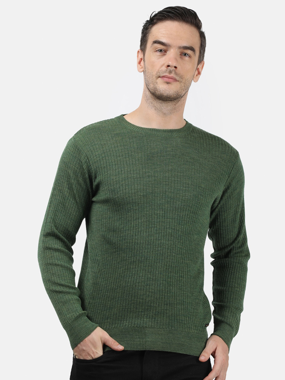 

Monte Carlo Men Olive Green Solid Pullover
