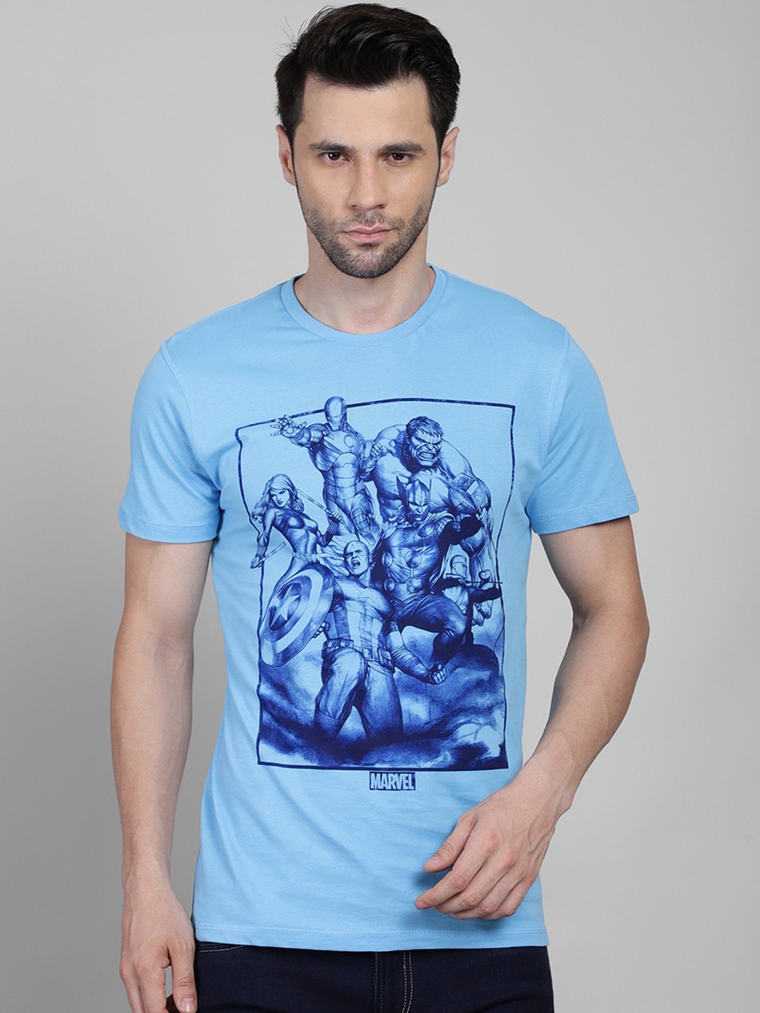 

Free Authority Men Blue Captain Marvel Printed T-shirt