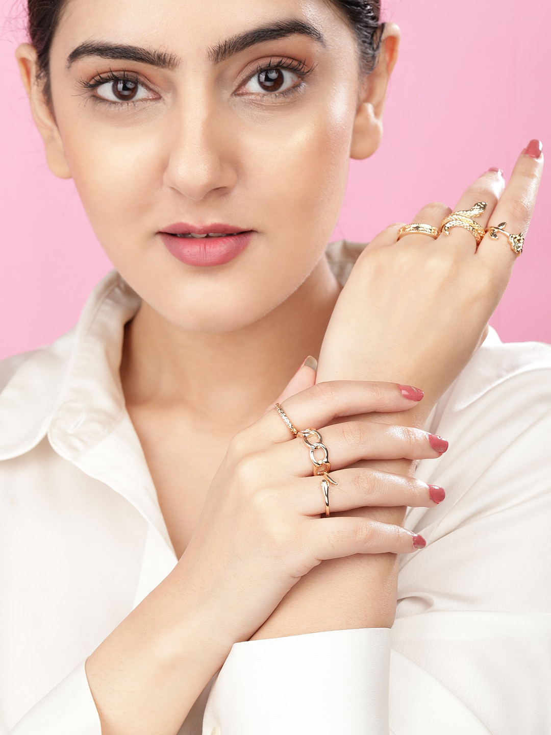 

TOKYO TALKIES X rubans FASHION ACCESSORIES Women Gold Plated Handcrafted Set of 6 Rings