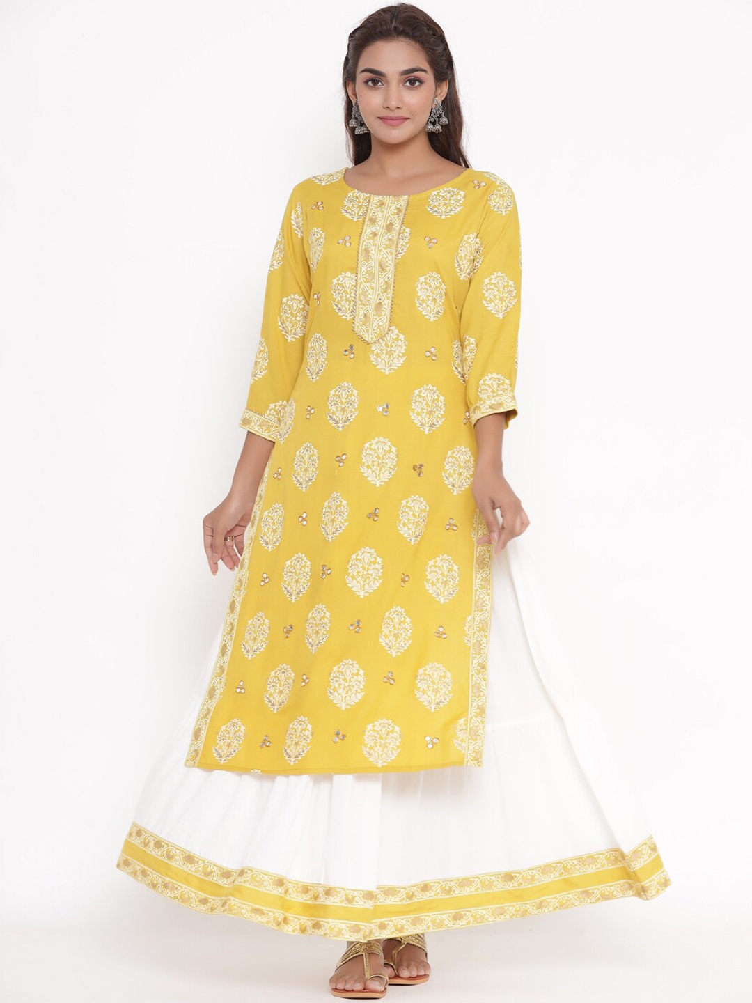 

VEDANA Women Yellow Ethnic Motifs Printed Mirror Work Kurta with Skirt
