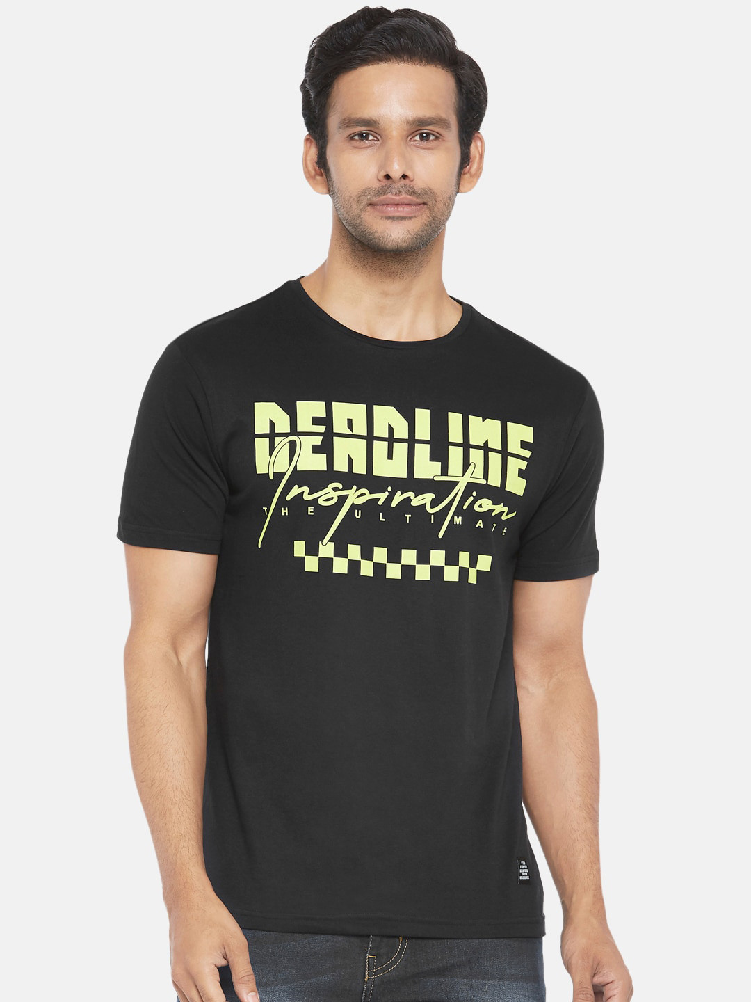 

People Men Black Yellow Typography Printed Pure Cotton T-shirt