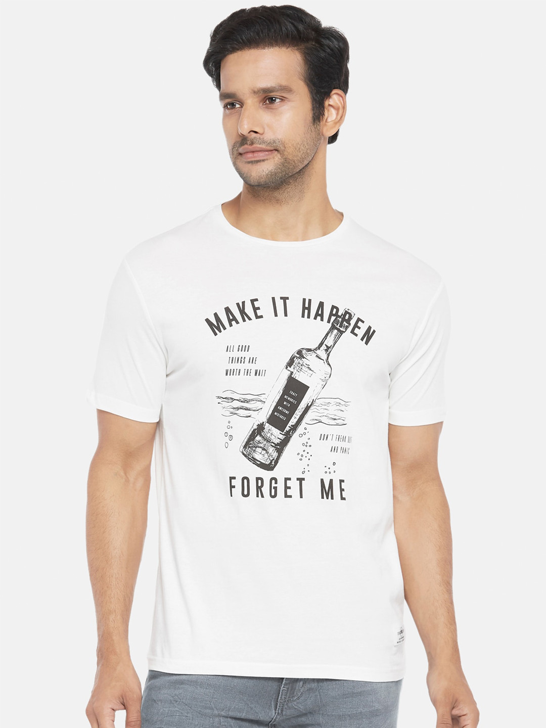 

People Men Off White Black Typography Printed Pure Cotton T-shirt