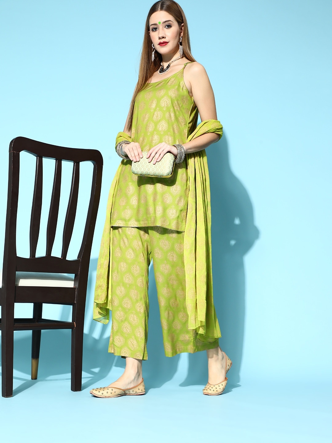 

Ode by House of Pataudi Lime Green & Golden Ethnic Motif Print Kurta Set