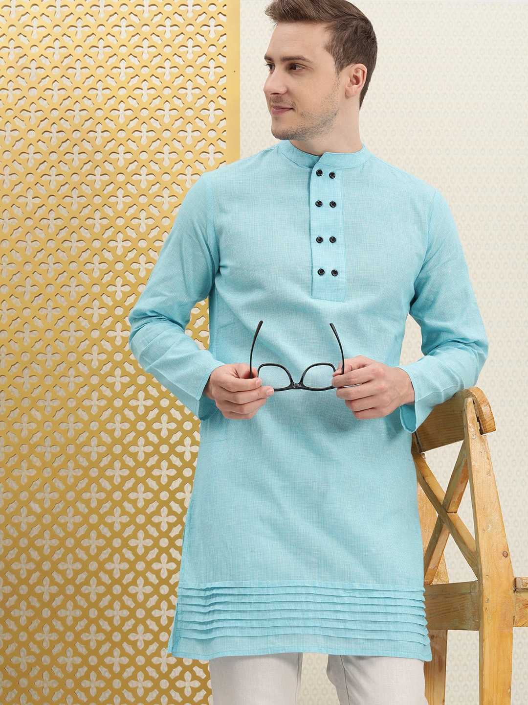 

House of Pataudi Men Blue Woven Design Pure Cotton Rozana Straight Kurta