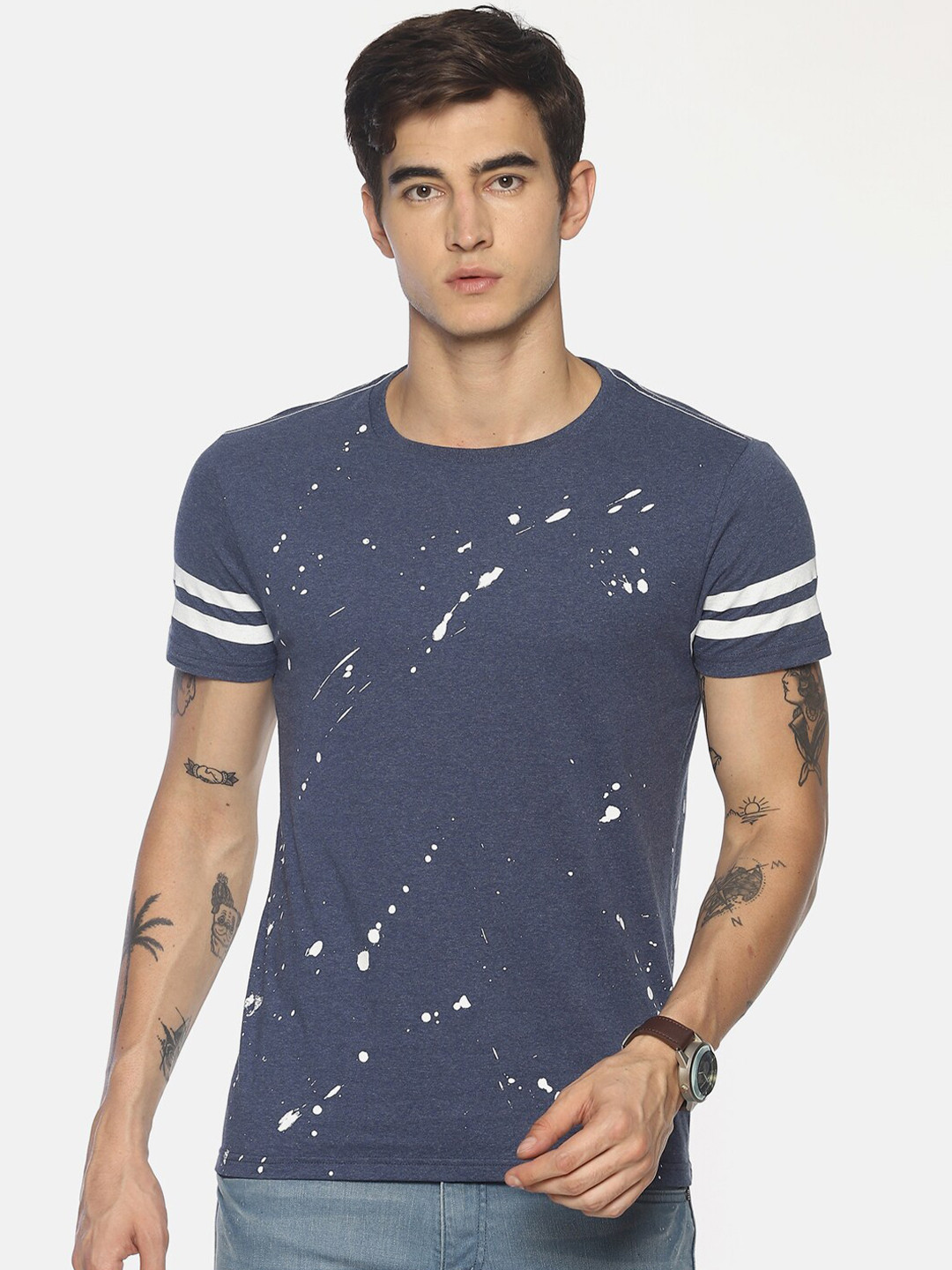 

Steenbok Men Navy Blue & White Printed Slim Fit T-shirt