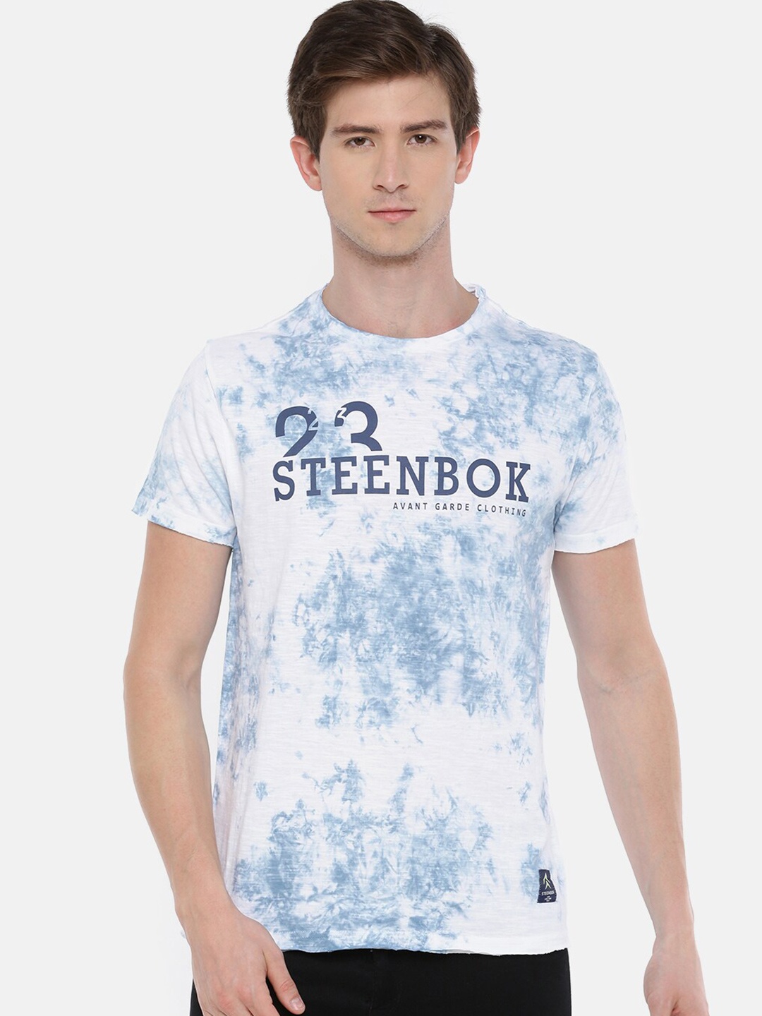 Steenbok Men Blue Typography Dyed Raw Edge Slim Fit T-shirt