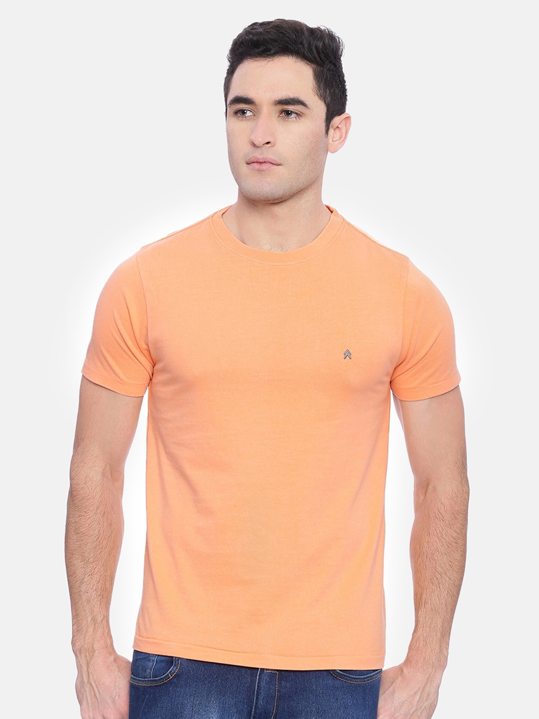 

Steenbok Men Orange Applique Slim Fit T-shirt