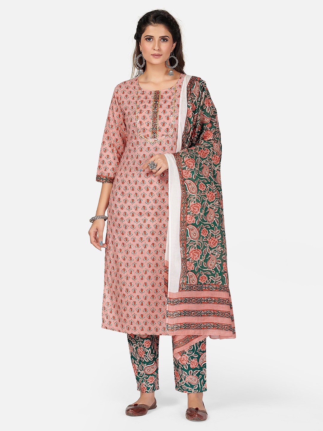 

Vbuyz Women Peach-Coloured Ethnic Motifs Printed Panelled Pure Cotton Kurta with Palazzos & With Dupatta