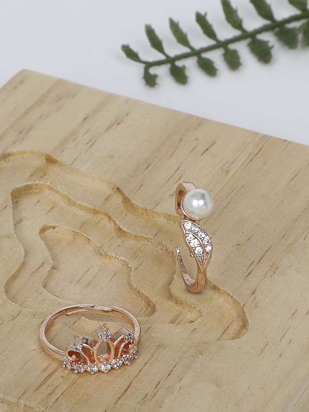 

Zaveri Pearls Set Of 2 Rose Gold-Plated & White CZ-Studded Contemporary Finger Rings