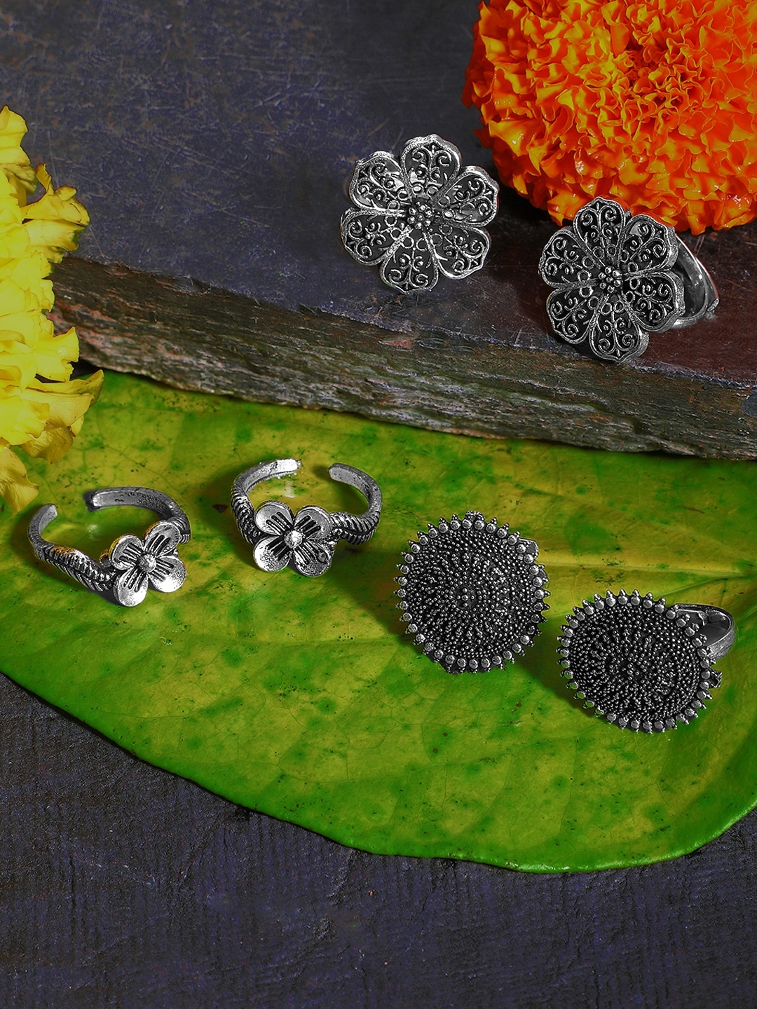 

Yellow Chimes Set of 3 Pairs Silver Toned & Black German Silver Oxidised Toe Rings