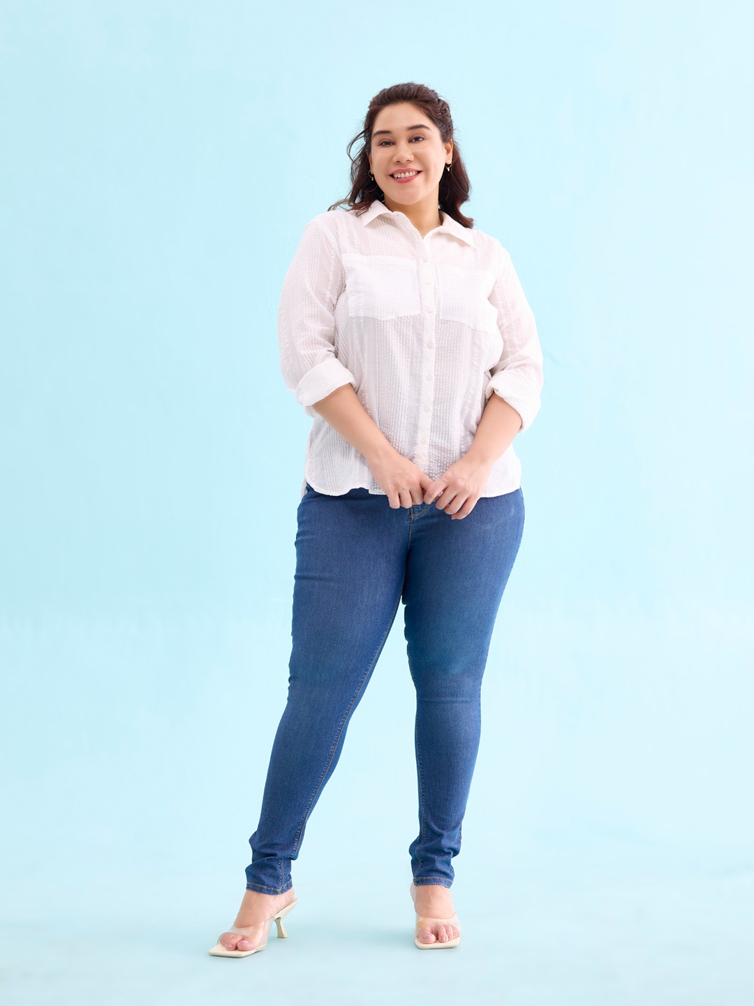 

Go Colors Women Blue Skinny Fit Light Fade Jeans