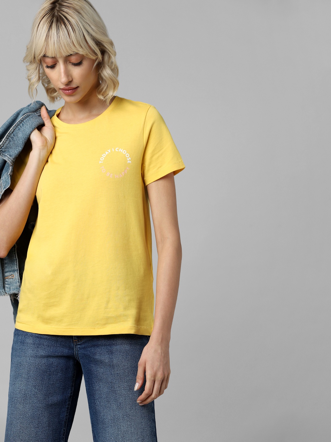 

ONLY Women Yellow & White T-shirt