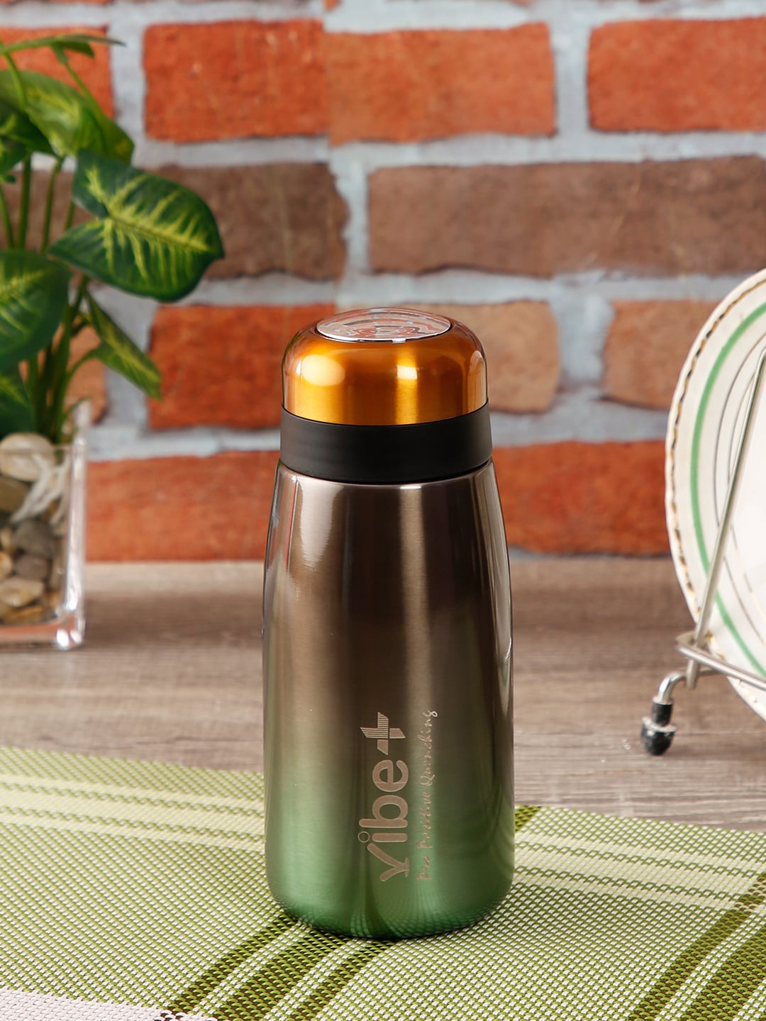 

Vibe Plus Green & Grey Stainless Steel Double Wall Flask 330ml