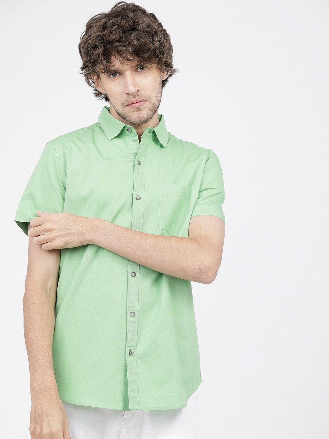 

HIGHLANDER Men Green Slim Fit Opaque Casual Shirt