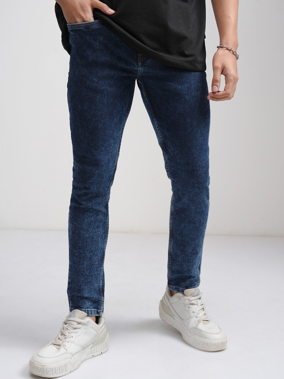 

HIGHLANDER Men Blue Tapered Fit Jeans