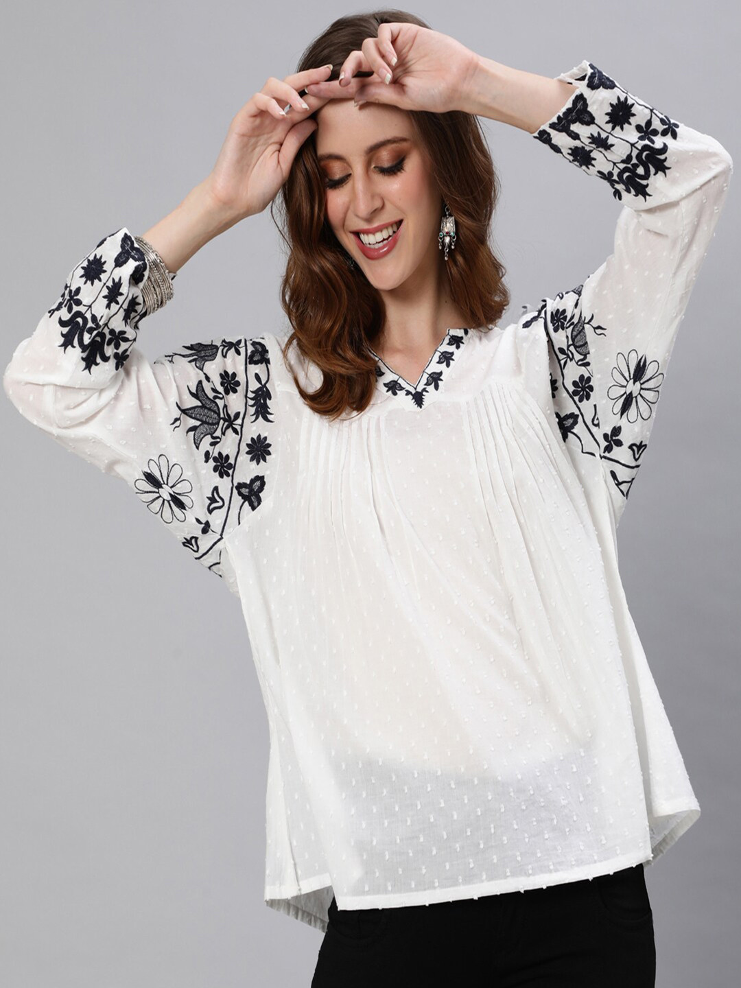 

Ishin Embroidered A-Line Top, White
