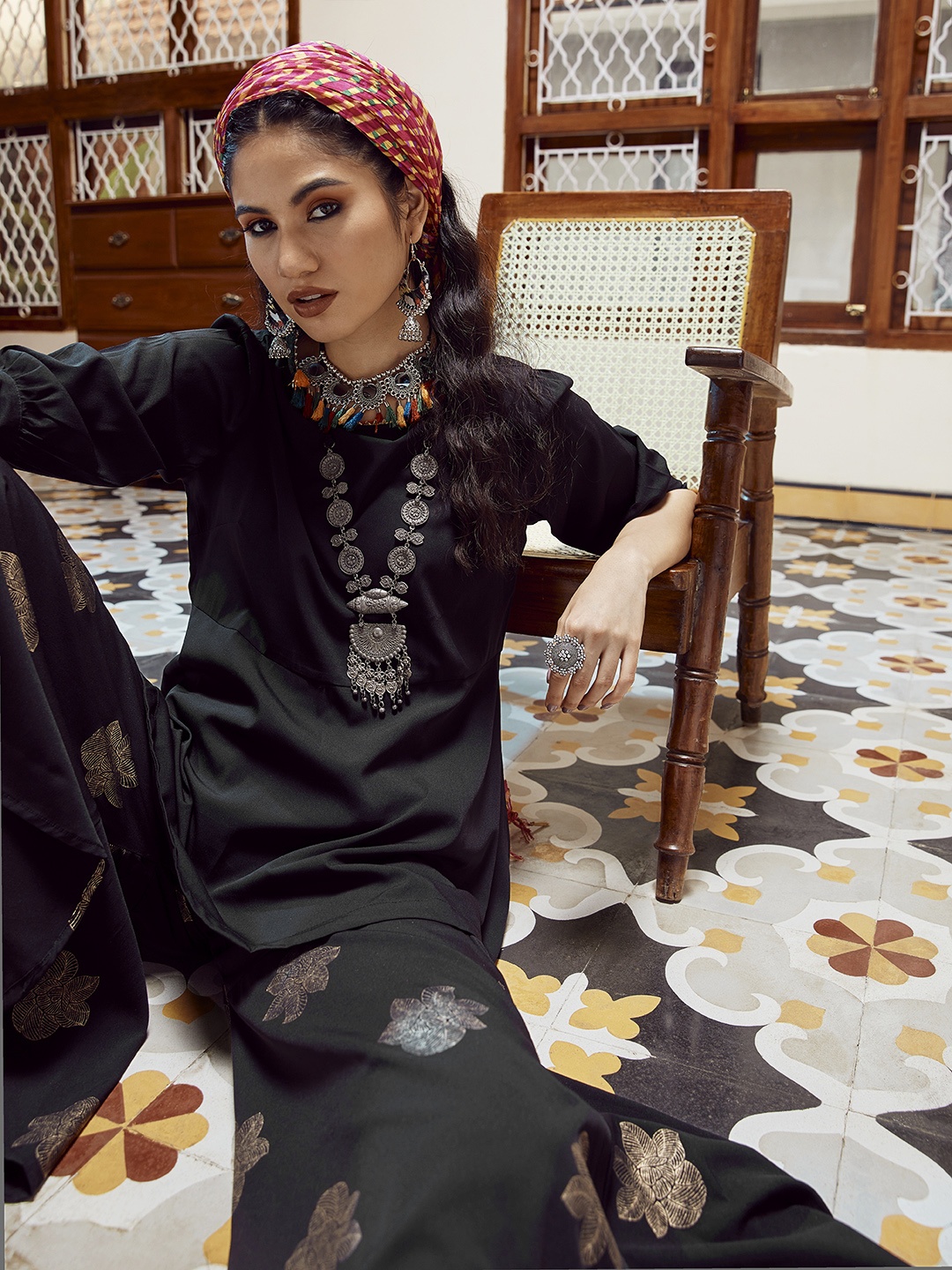 

Sangria Women Black Tunic with Printed Palazzos
