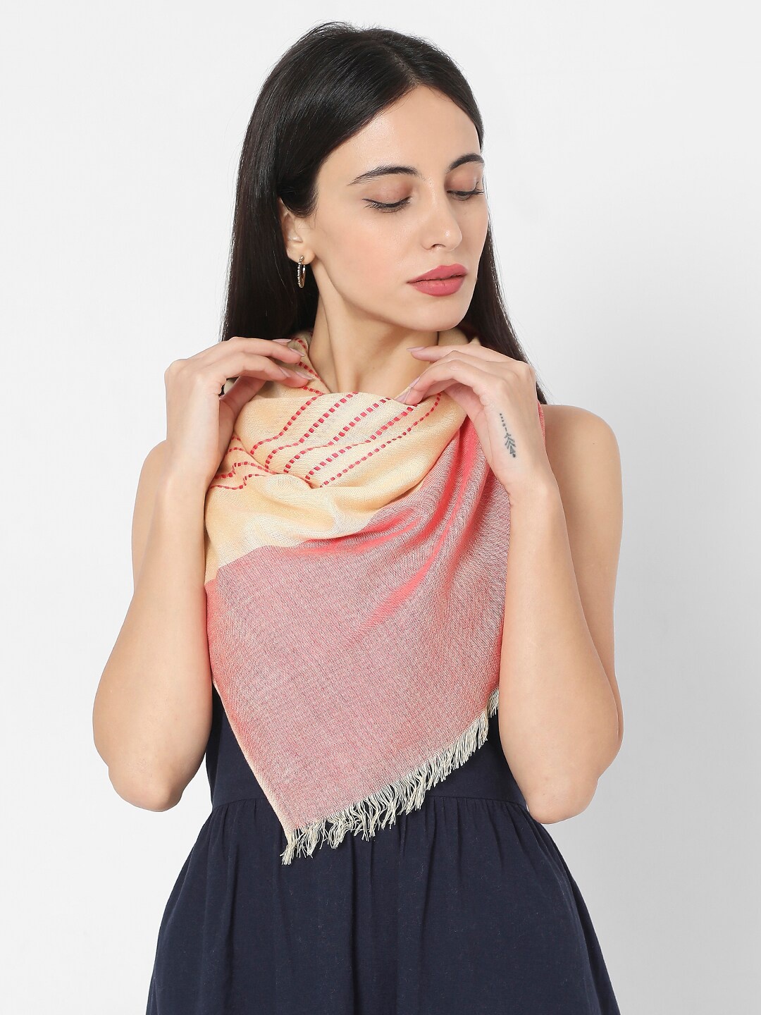 

SALWAR STUDIO Women Beige & Pink Rayon Weaving Printed Stole