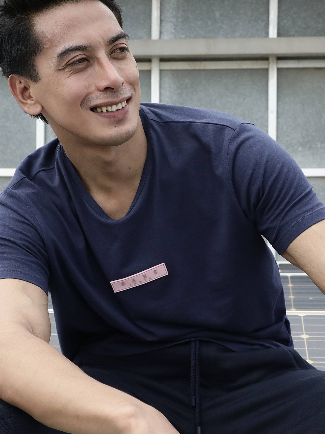 

RARE RABBIT Men Rings-4 Slim Fit Solid Polo Collar T-Shirt, Navy blue