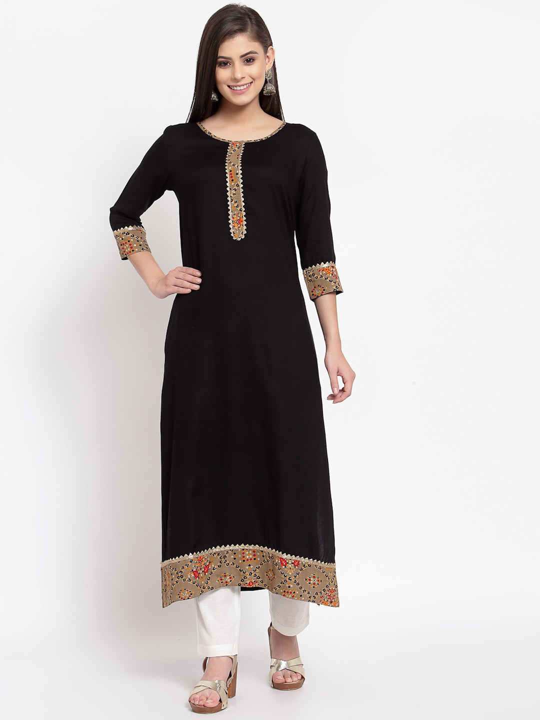 

Just Wow Women Black & Gold-Toned Embroidered Kurta