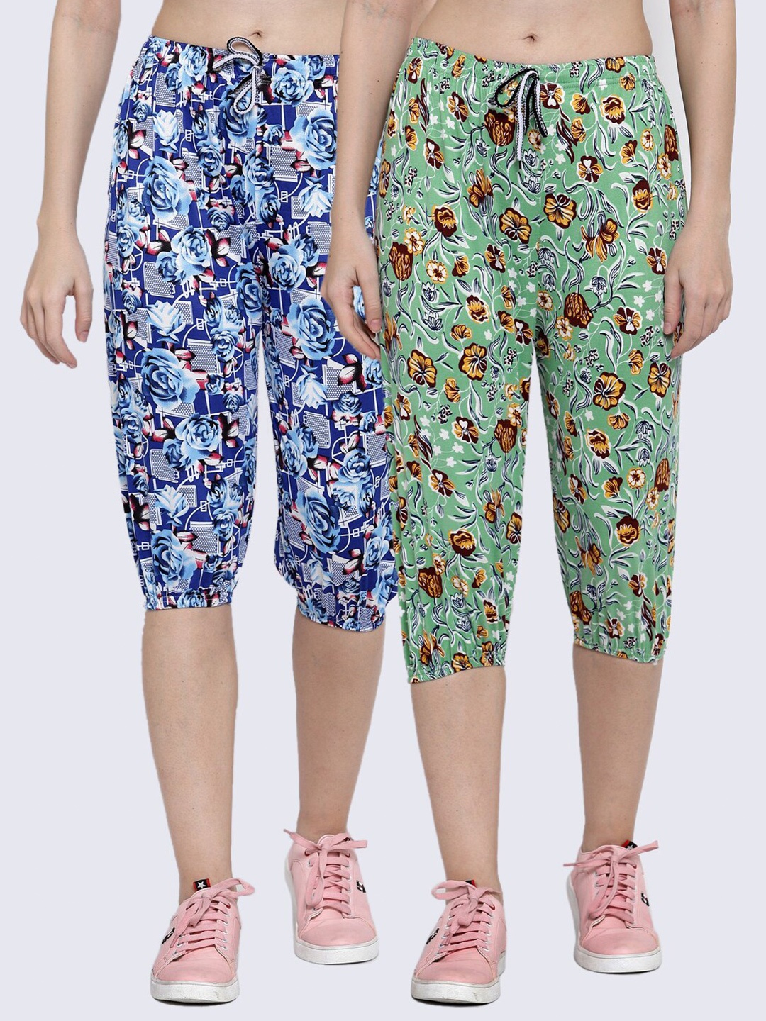 

KLOTTHE Women Set of 2 Green & Blue Printed Capris