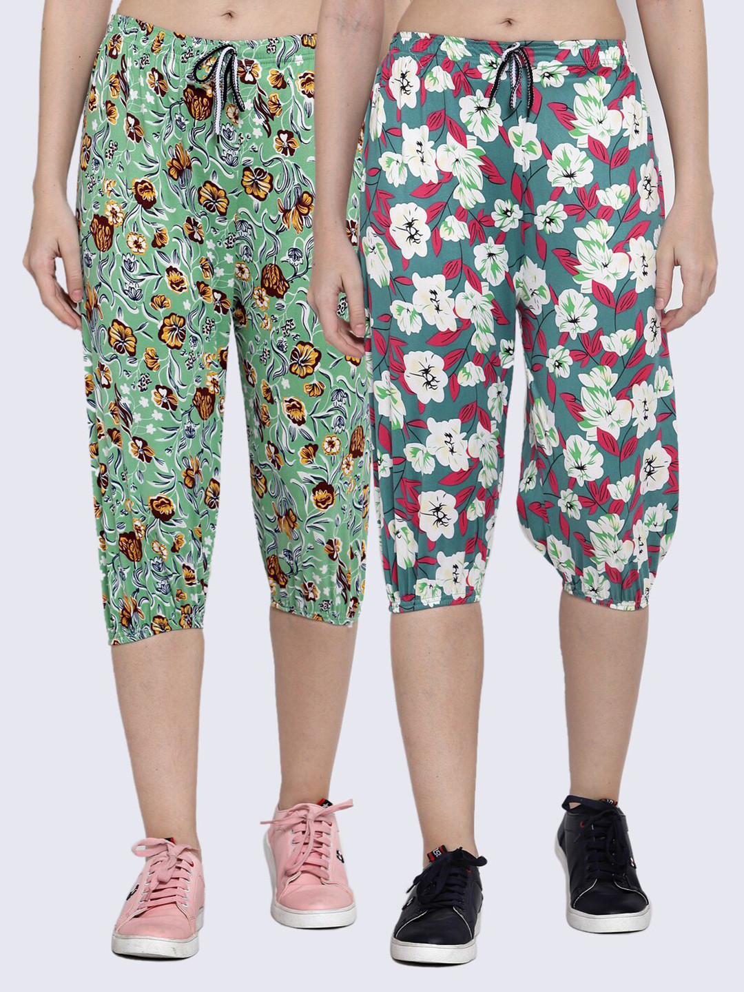 

KLOTTHE Women Pack of 2 Green Printed Capris