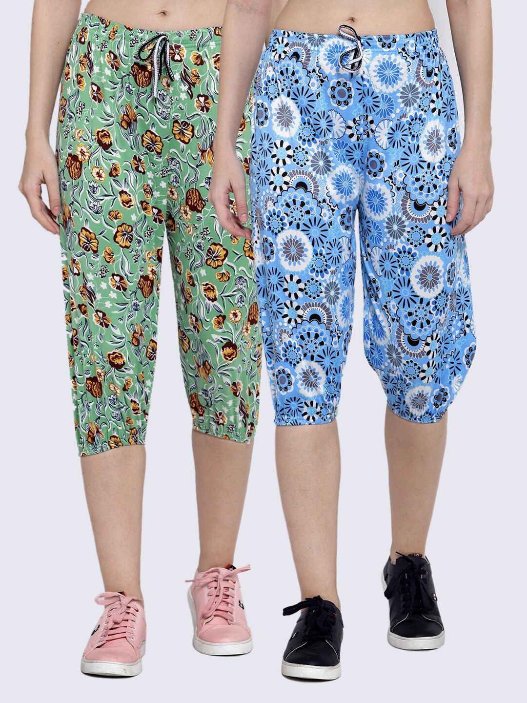 

KLOTTHE Women Pack of 2 Multicoloured Printed Mid Rise Capris, Multi