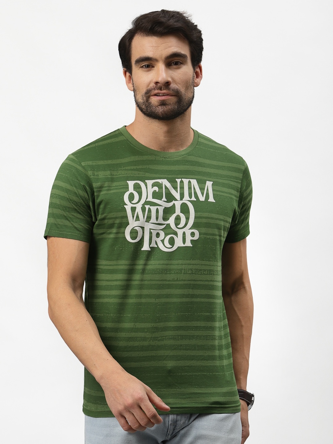 

Pepe Jeans Men Olive Green Typography Printed Slim Fit T-shirt