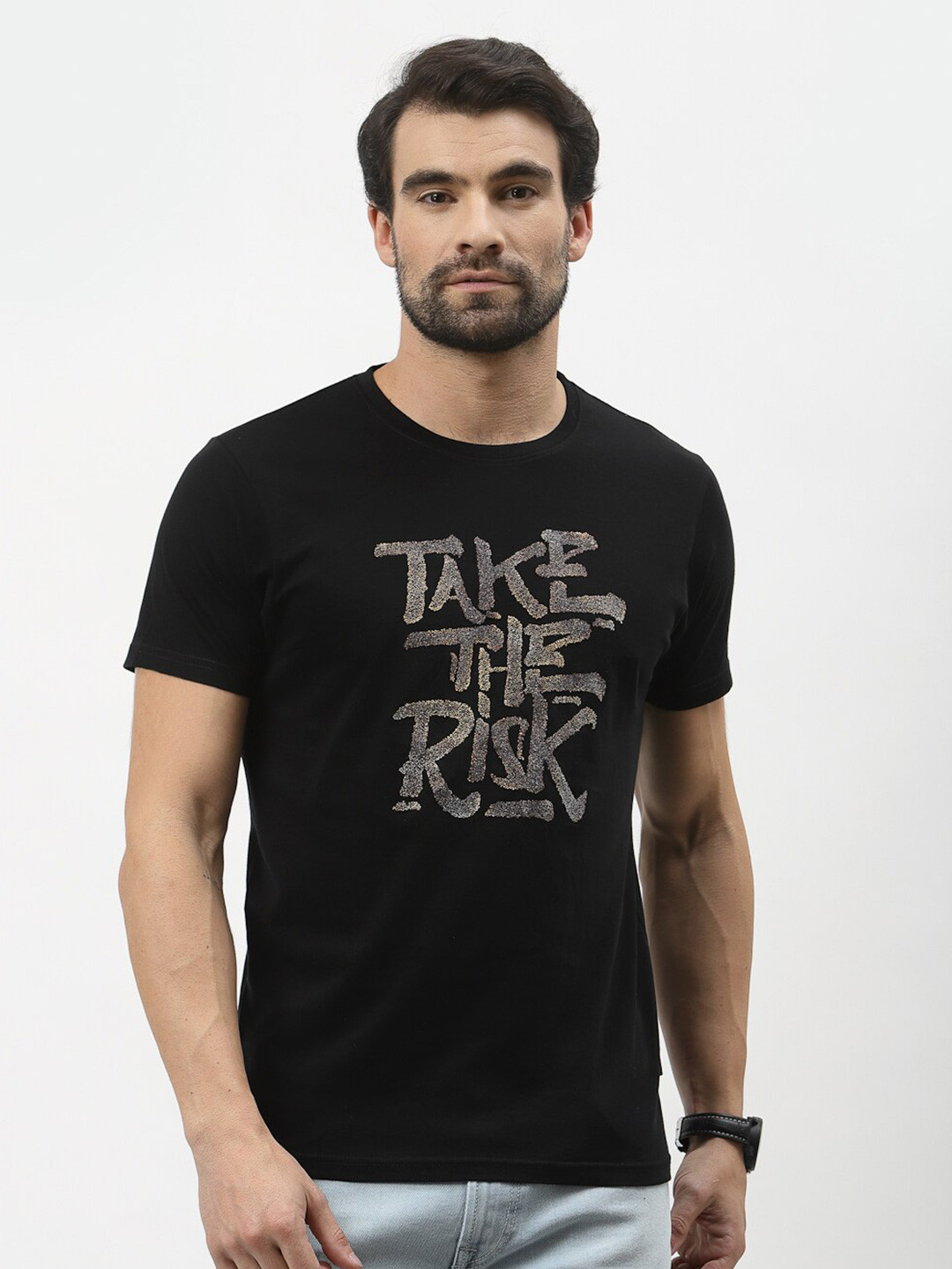 

Pepe Jeans Men Black White Typography Printed Slim Fit Pure Cotton T-shirt