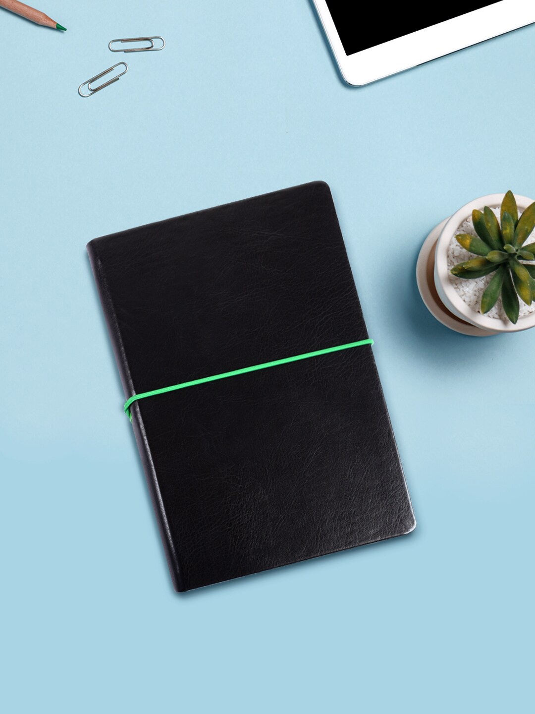 

Doodle Black & Green Solid Camry Notebook