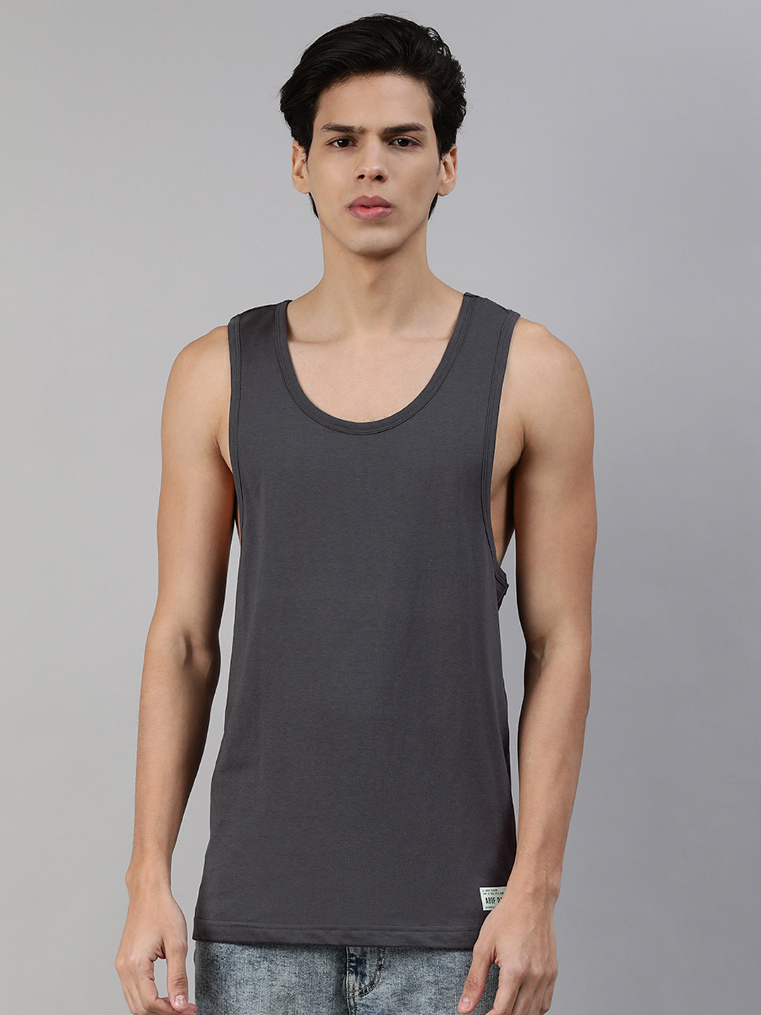 

abof Men Charcoal Grey Solid Sleeveless Pure Cotton T-shirt