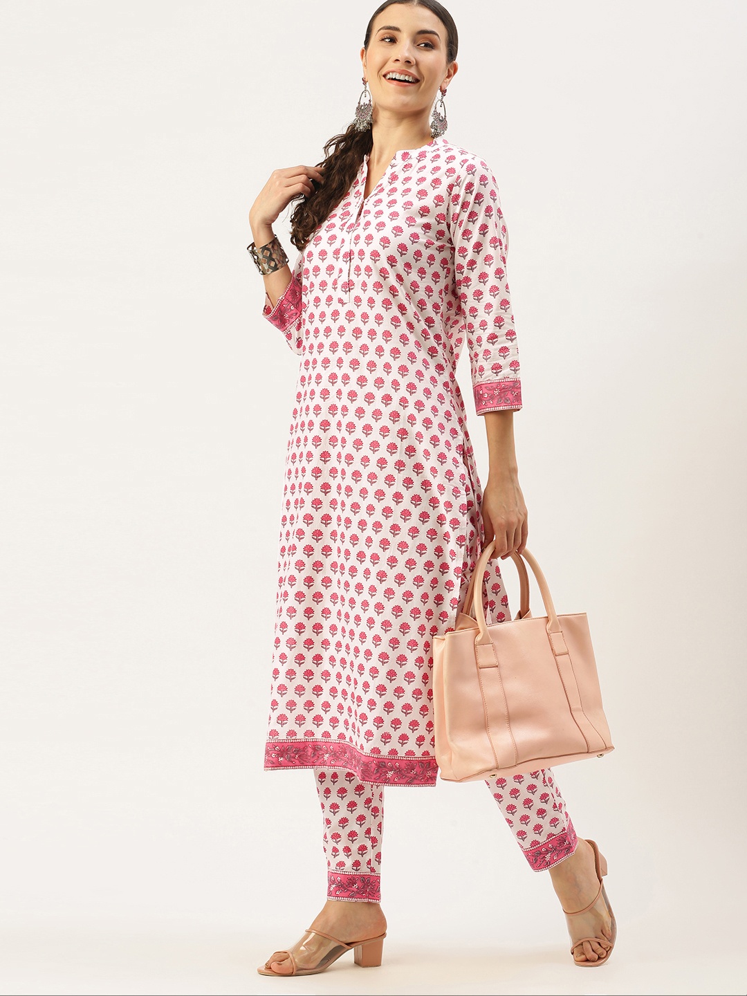 

Saanjh Women White Floral Printed Regular Pure Cotton Kurta with Palazzos