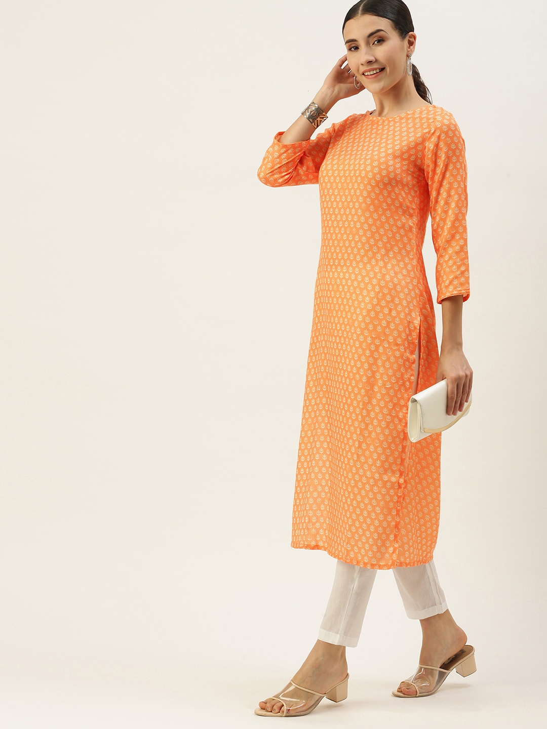 

Saanjh Women Orange Ethnic Motifs Printed Regular Kurta with Palazzos