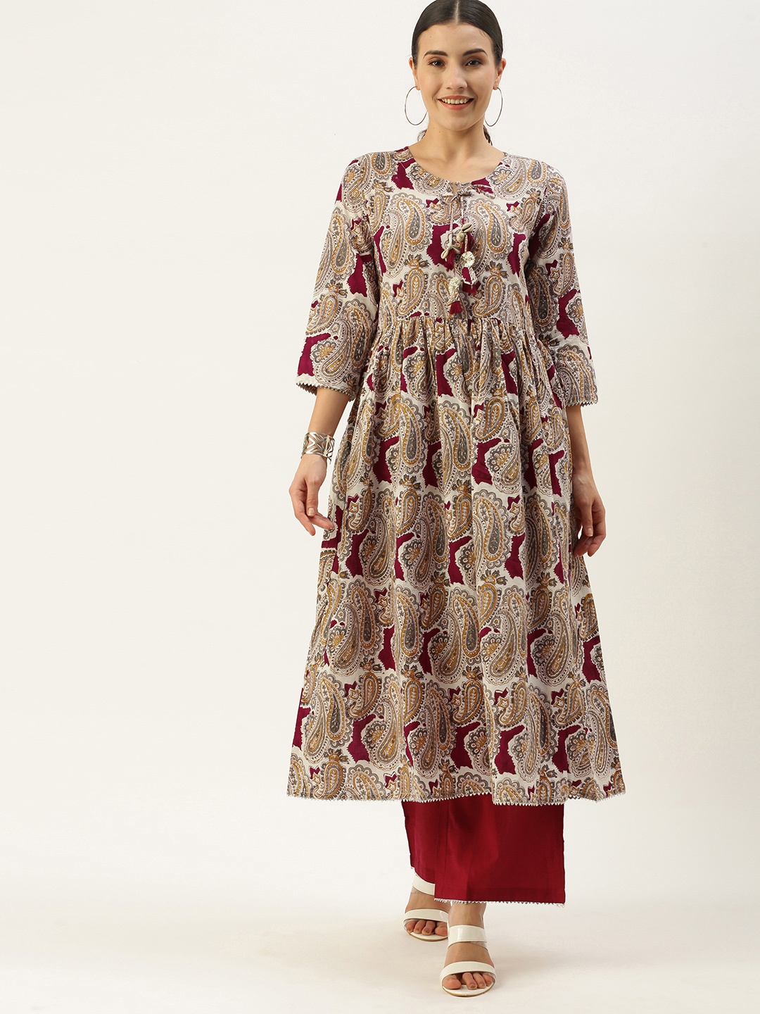 

Saanjh Women White Paisley Printed Regular Pure Cotton Kurta with Palazzos