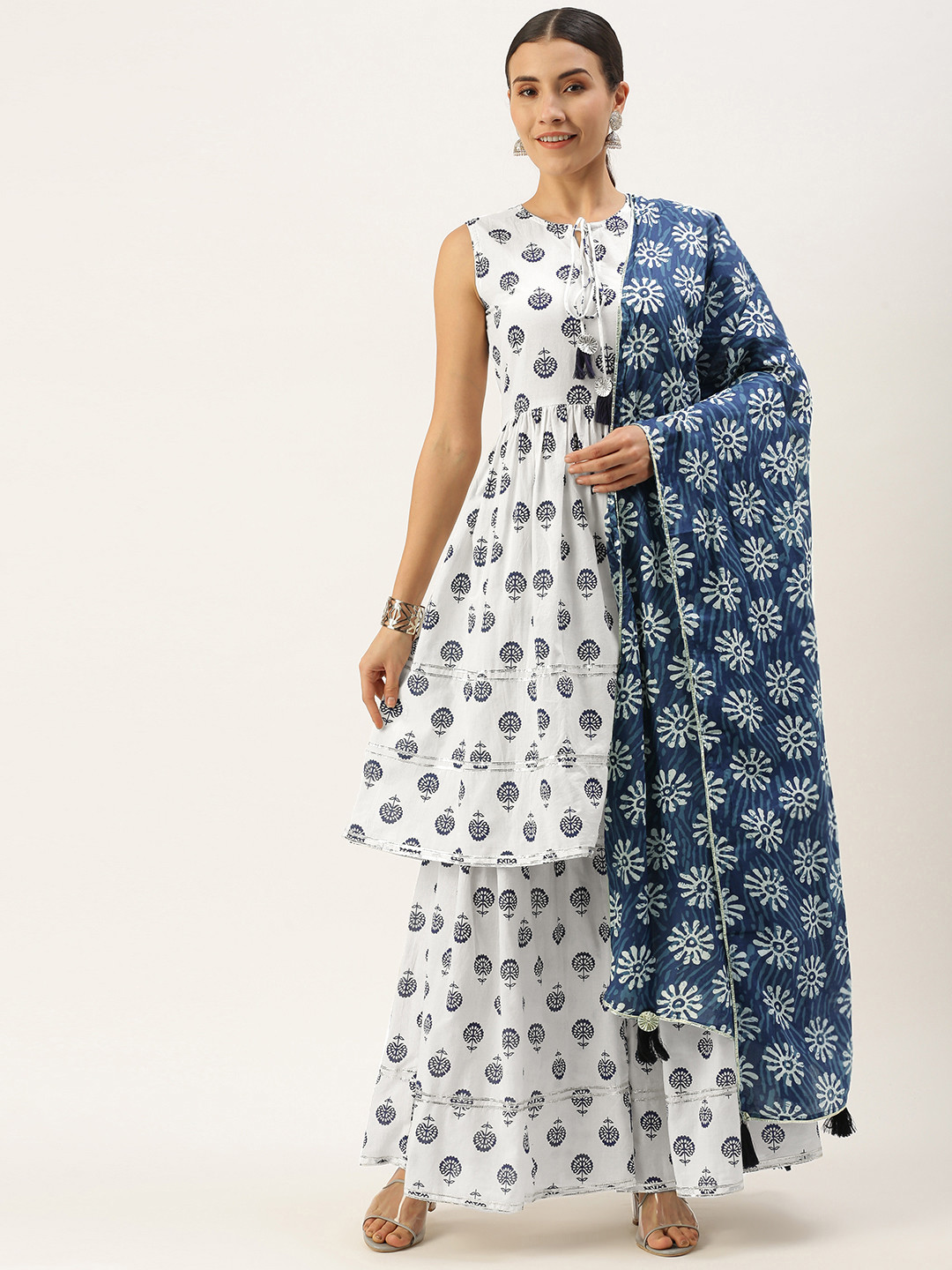 

Saanjh Women Off White Ethnic Motifs Printed Regular Pure Cotton Kurta with Palazzos & With Dupatta