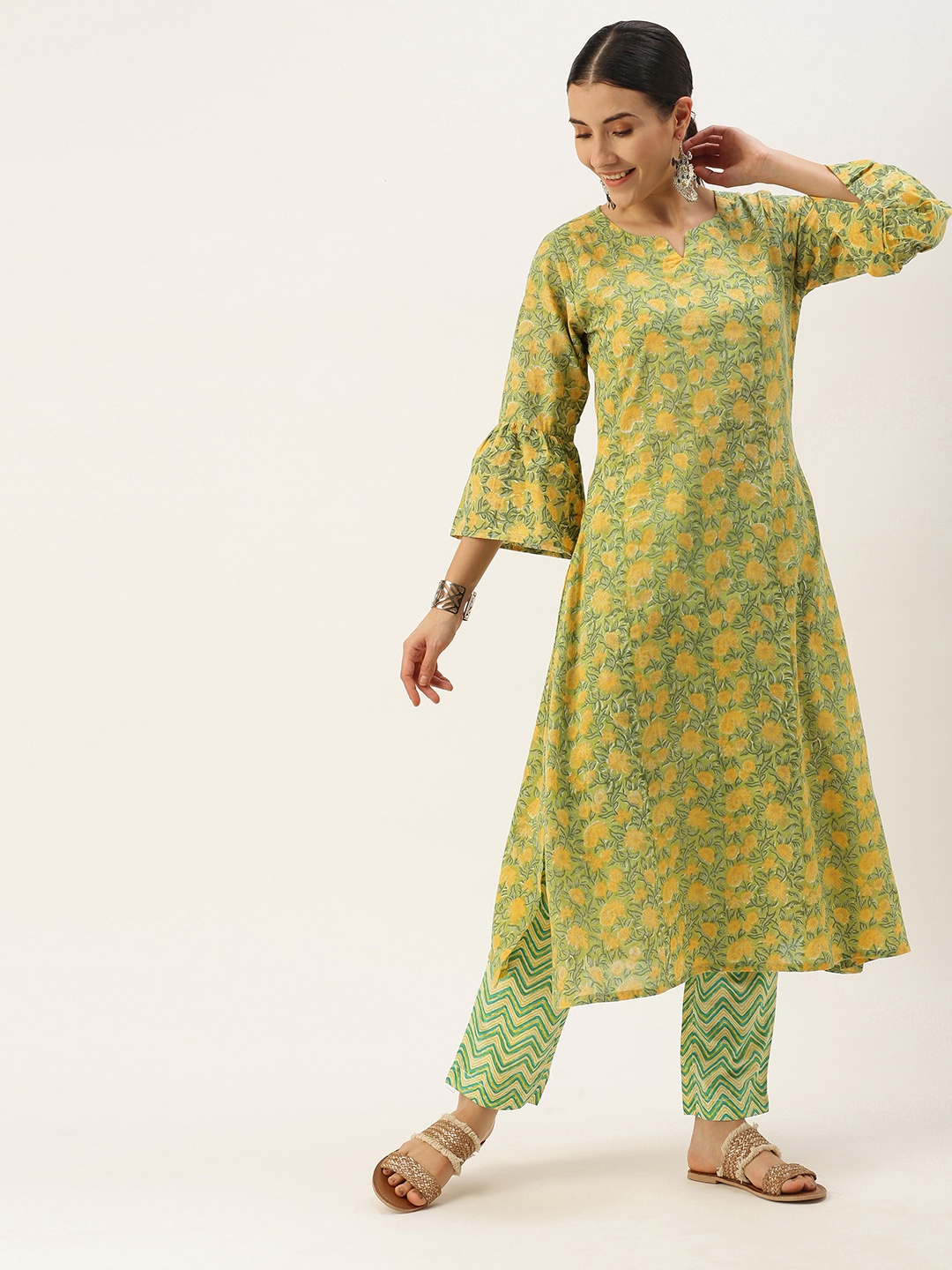 Saanjh Women Green Floral Printed Regular Pure Cotton Kurta with Palazzos