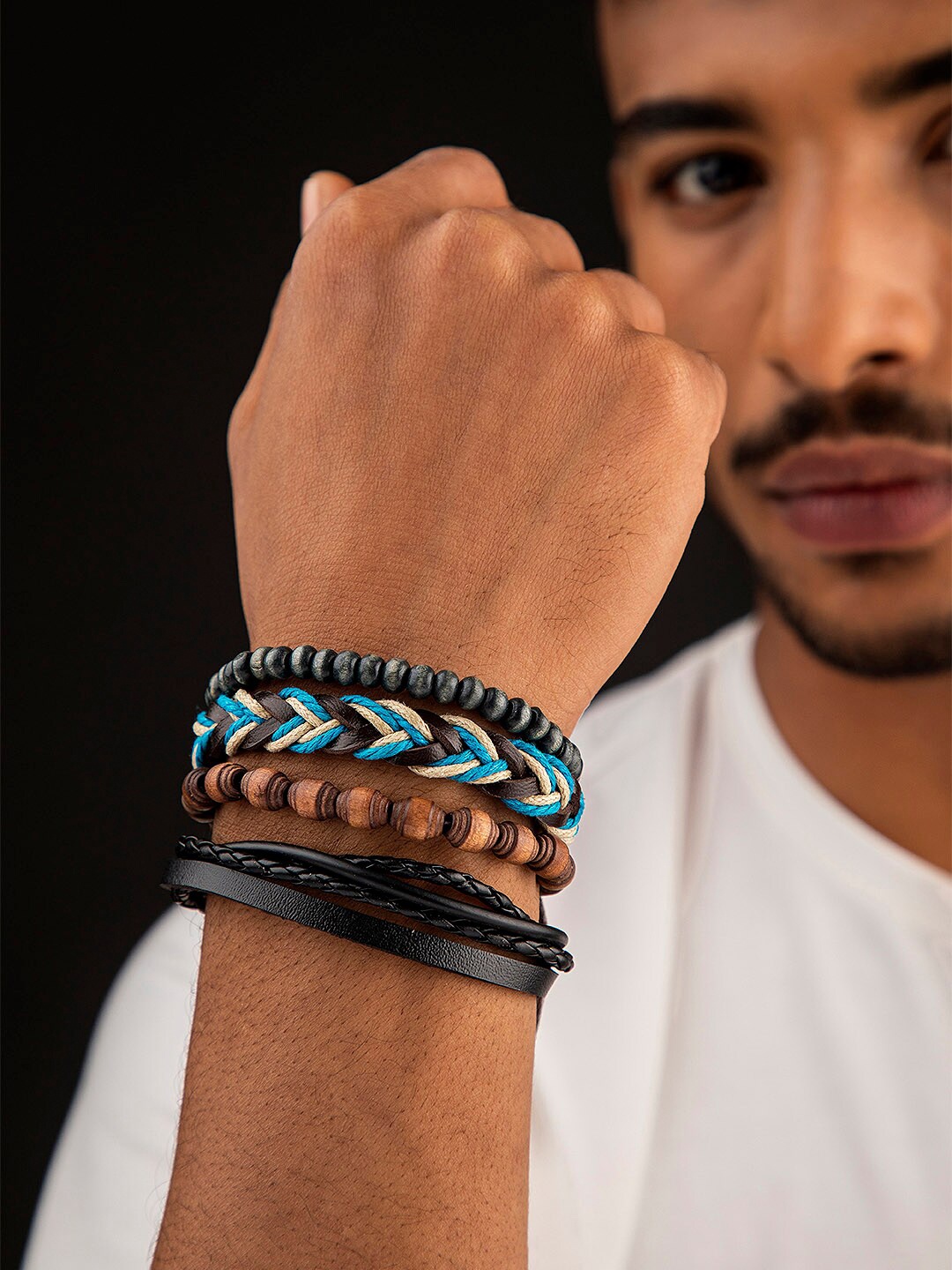 

Roadster Men Pack Of 4 Multicoloured Alloy Handcrafted Multistrand Bracelets, Multi