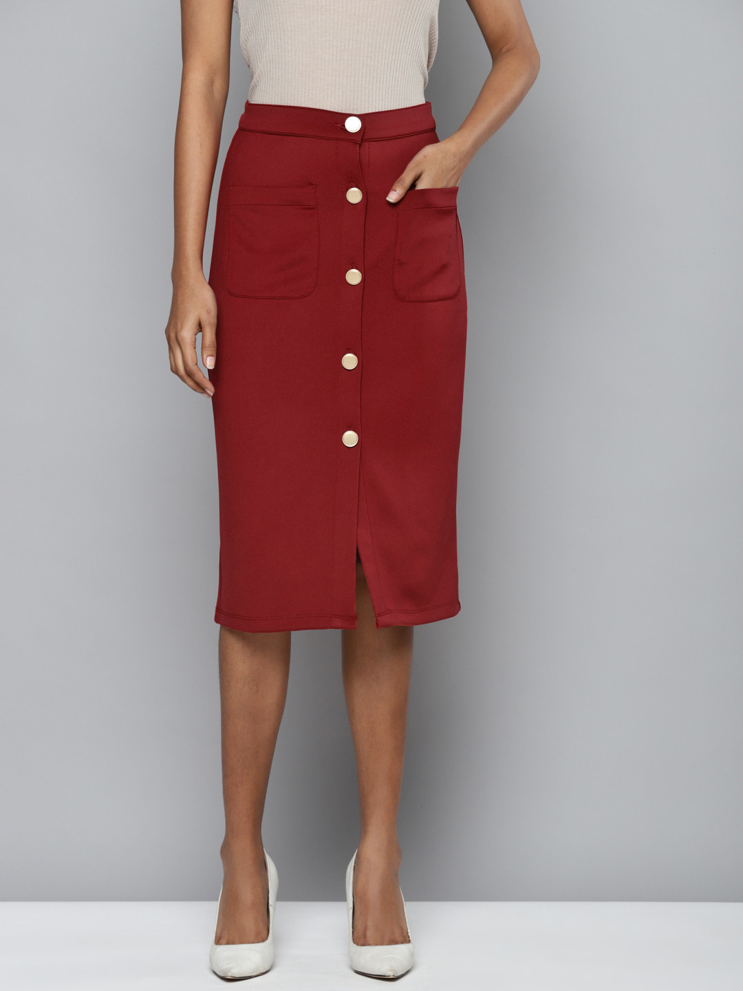 

SASSAFRAS Women Maroon Scuba Front Button Skirt