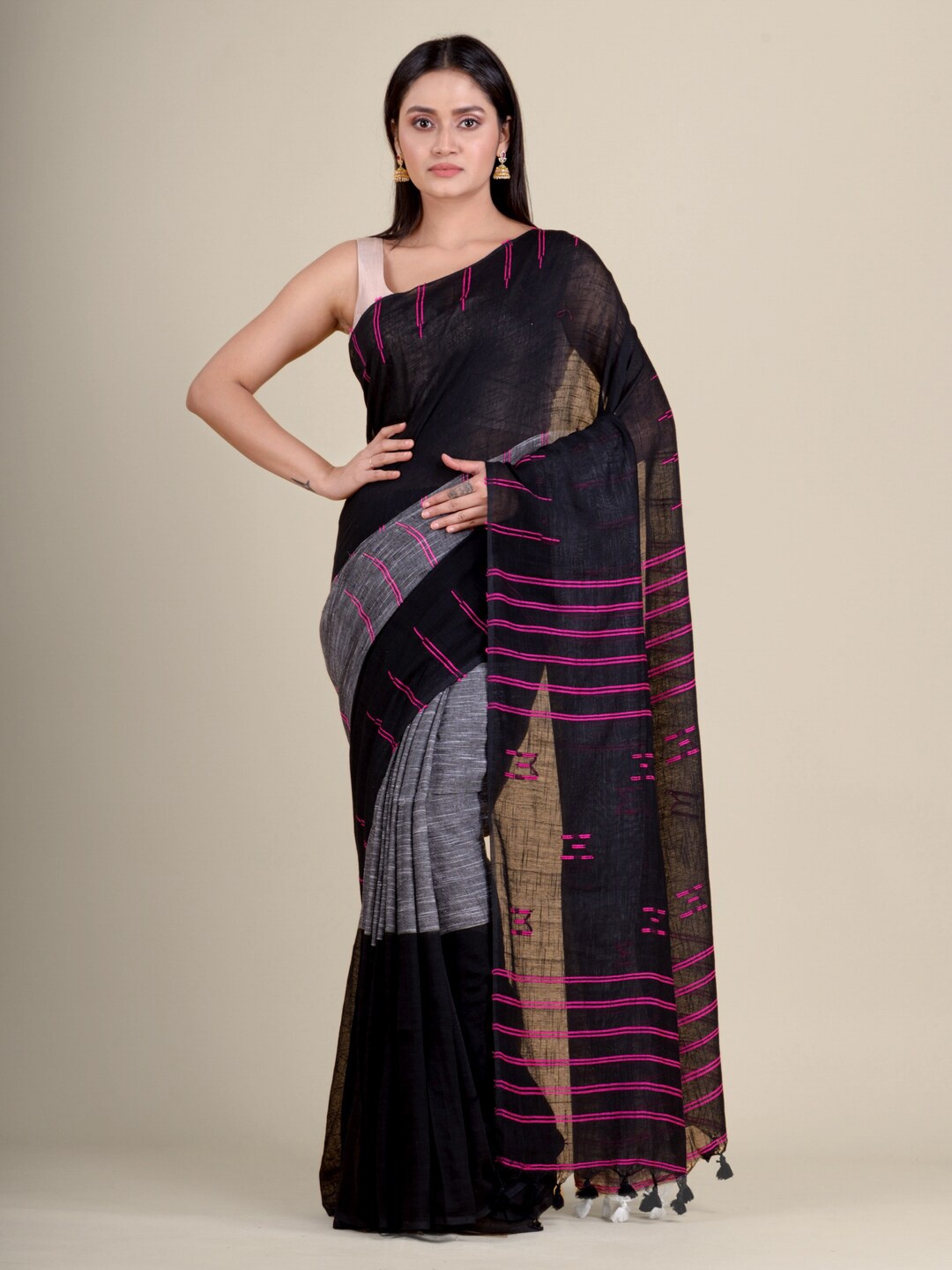 

Mitera Black & Pink Woven Design Pure Cotton Handloom Saree