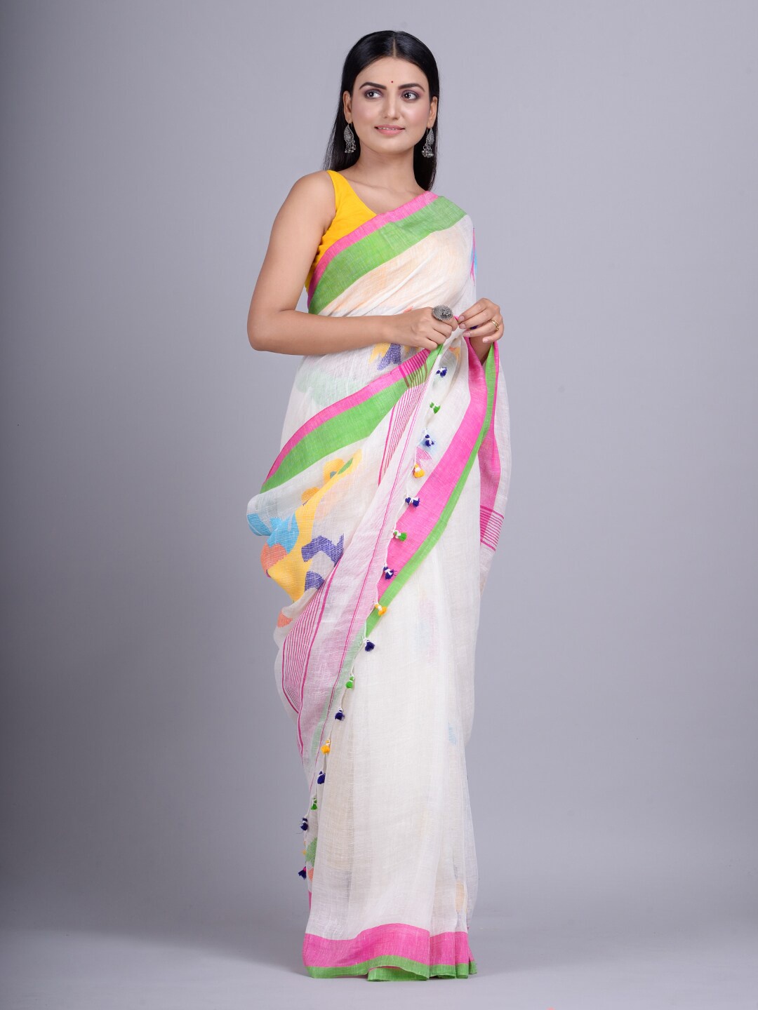 

Mitera White & Rose Pure Linen Handloom Saree